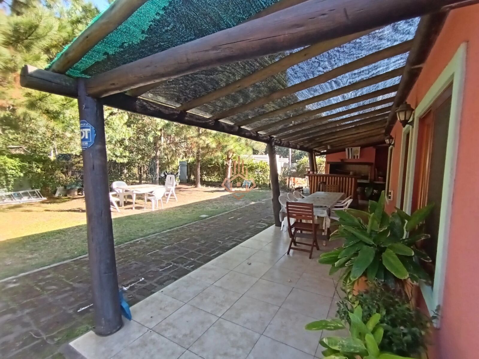 Ocean Park Home with Guest House — photo 6 of 6