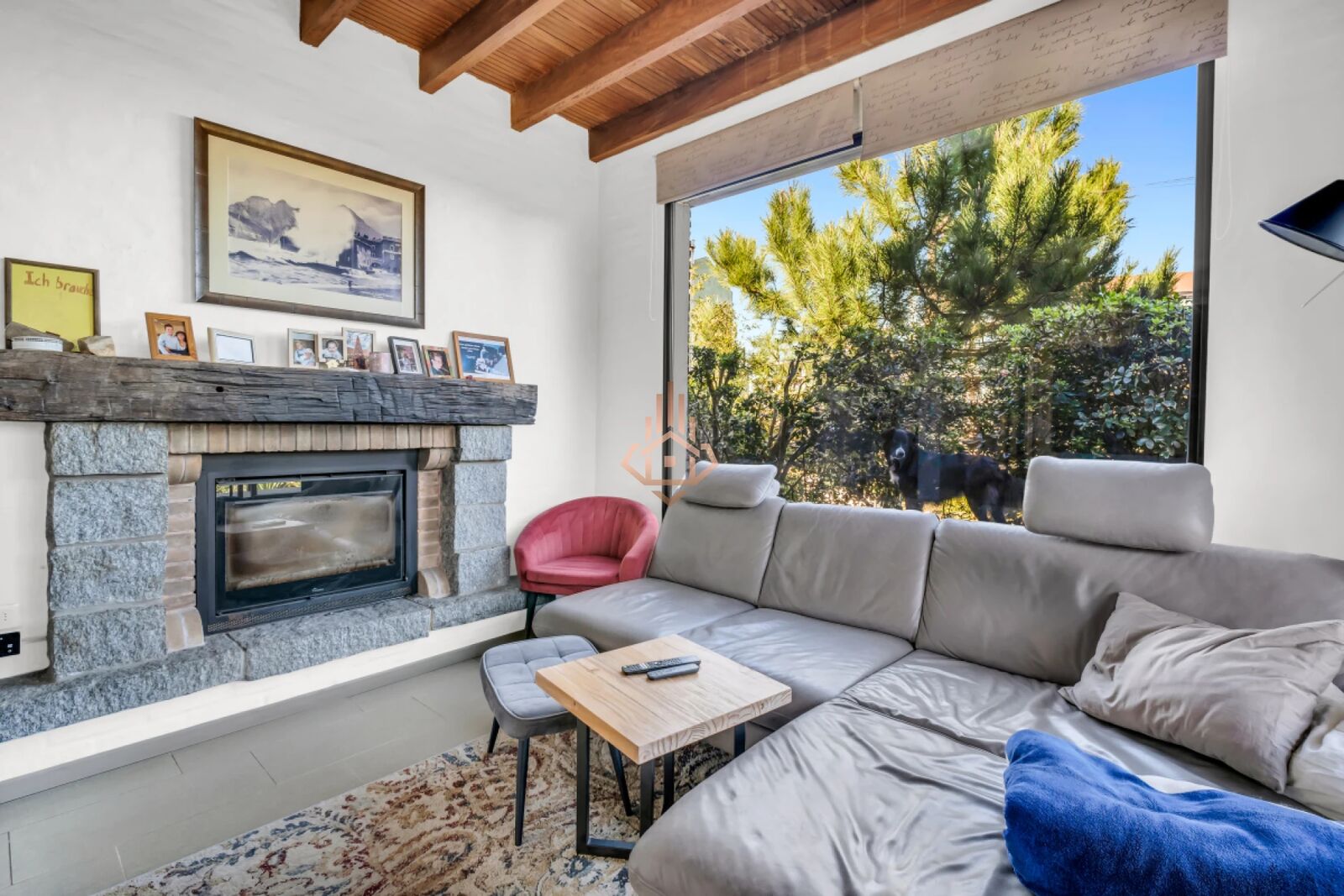 Coastal Home with Pool in Playa Mansa — photo 4 of 6
